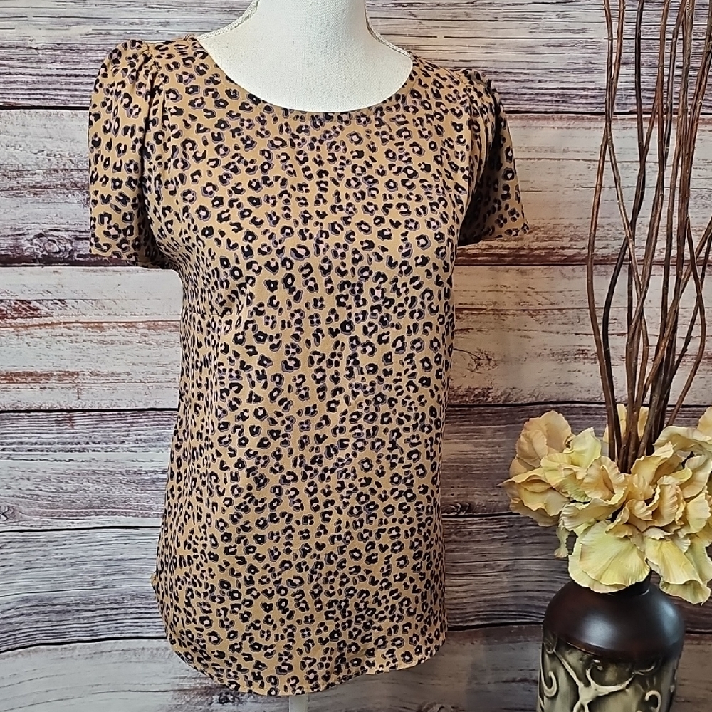 NEW CeCe LEOPARD PRINT FLUTTER SLEEVE PULLOVER TOP